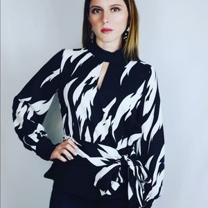 LAST ONE! Zebra wide waste band top